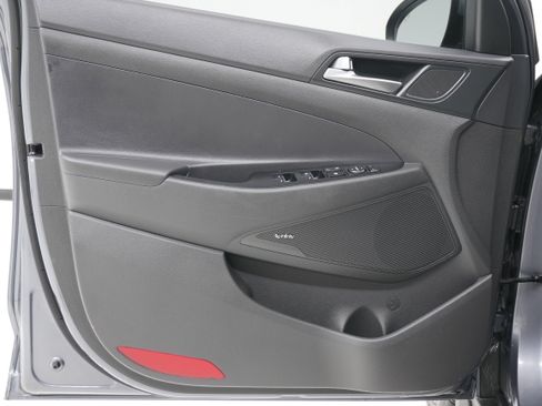 Used 2017 Hyundai Tucson Limited FWD image 13