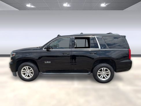 Used 2018 Chevrolet Tahoe LT image 2