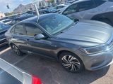 Used 2021 Volkswagen Jetta SEL image 3