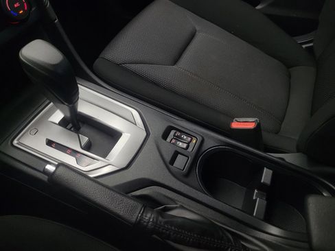 Used 2019 Subaru Impreza 2.0i Premium image 26