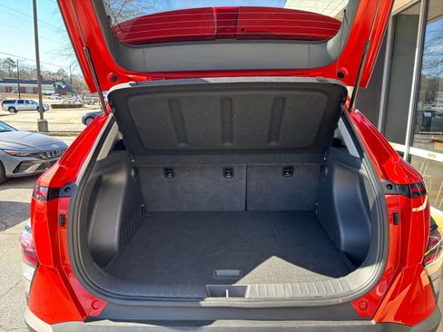 Used 2025 Hyundai Kona SEL AWD/4WD image 33