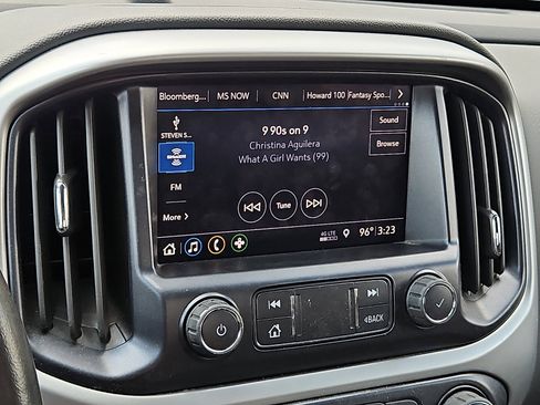 Used 2020 Chevrolet Colorado LT w/ Safety Package AWD/4WD image 16