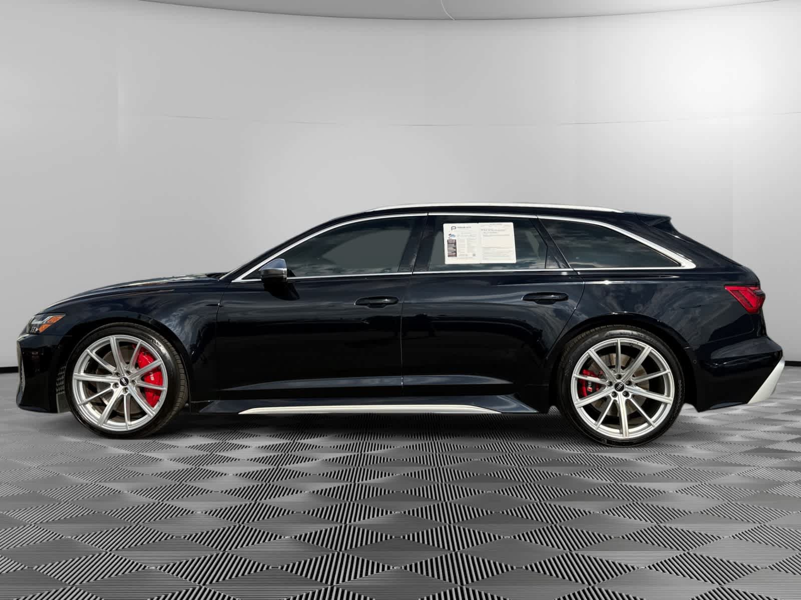 Used 2021 Audi RS 6 w/ Executive Package AWD/4WD image 8