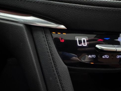Certified 2023 Cadillac XT5 Premium Luxury AWD/4WD image 23