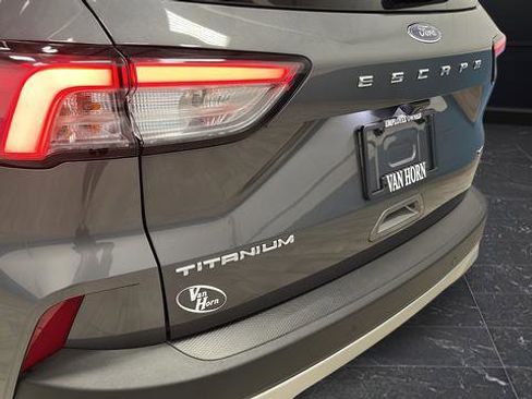 Used 2021 Ford Escape Titanium w/ Titanium Elite Package image 34