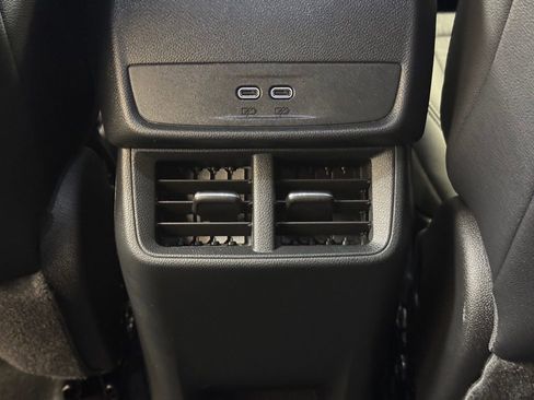 New 2026 Chevrolet Equinox LT w/ Convenience Package II image 19