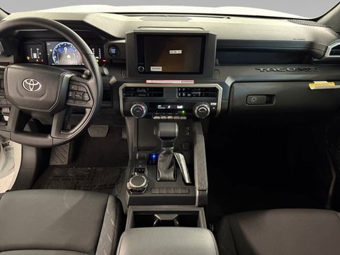 Used 2025 Toyota Tacoma SR w/ SR Upgrade Package AWD/4WD image 11