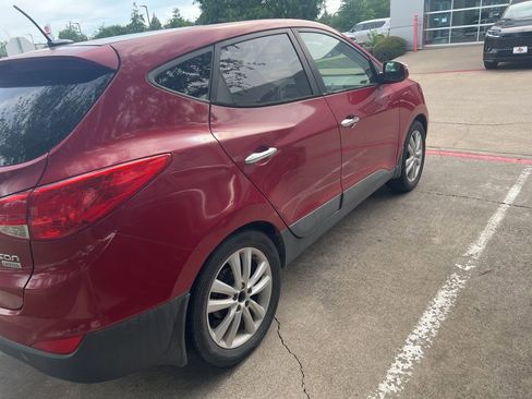 Used 2013 Hyundai Tucson Limited w/ Premium Pkg FWD image 5