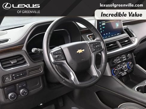 Used 2023 Chevrolet Suburban Premier RWD image 25