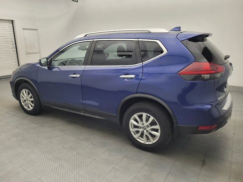 Used 2020 Nissan Rogue SV AWD/4WD image 3