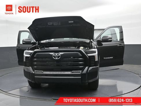 Used 2026 Toyota Tundra SR5 w/ SR5 Convenience Package AWD/4WD image 60