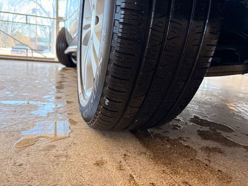 Used 2012 Mercedes-Benz ML 350 4MATIC image 42