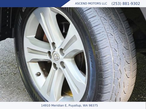 Used 2013 Toyota Highlander Limited FWD image 17