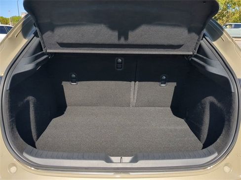 Used 2025 MAZDA CX-30 Carbon image 13