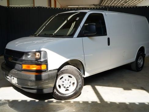Used 2022 Chevrolet Express 2500 w/ Driver Convenience Package RWD image 1