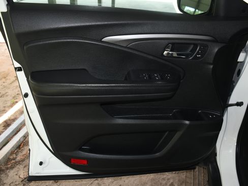 Used 2019 Honda Passport EX-L image 10