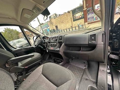 Used 2021 RAM ProMaster 2500 image 17