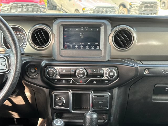 Used 2023 Jeep Wrangler Unlimited Sport AWD/4WD image 32