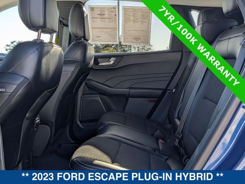 Certified 2023 Ford Escape SE image 15