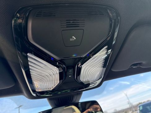 Used 2022 BMW X5 sDrive40i w/ Executive Package image 50