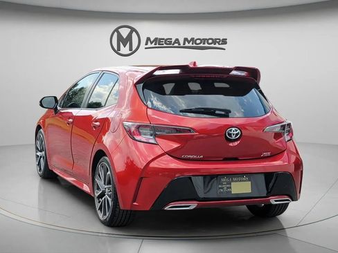 Used 2019 Toyota Corolla XSE FWD image 5