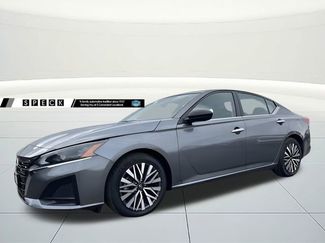 Used 2024 Nissan Altima 2.5 SV 360° Tour