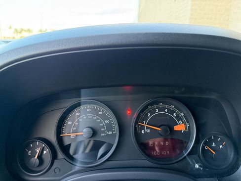 Used 2016 Jeep Patriot Sport w/ Power Value Group image 10