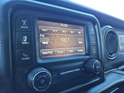 Used 2020 Jeep Gladiator Sport w/ Quick Order Package 24S image 30