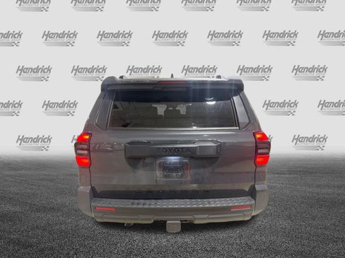 Used 2025 Toyota 4Runner SR5 AWD/4WD image 42