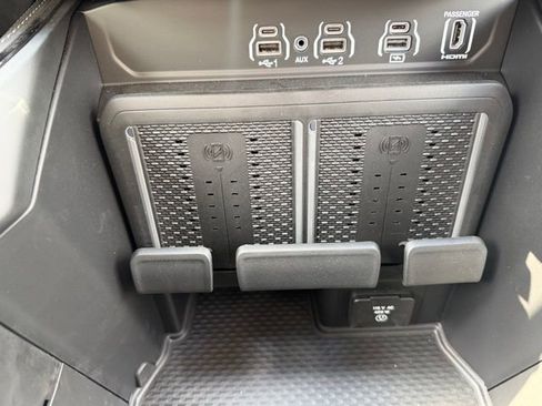 New 2026 RAM 3500 Limited image 23