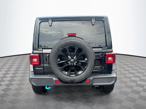Certified 2023 Jeep Wrangler Unlimited Sahara w/ Cold Weather Group AWD/4WD image 7