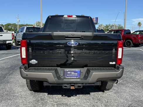 Used 2022 Ford F350 King Ranch w/ Tremor Off-Road Package AWD/4WD image 4