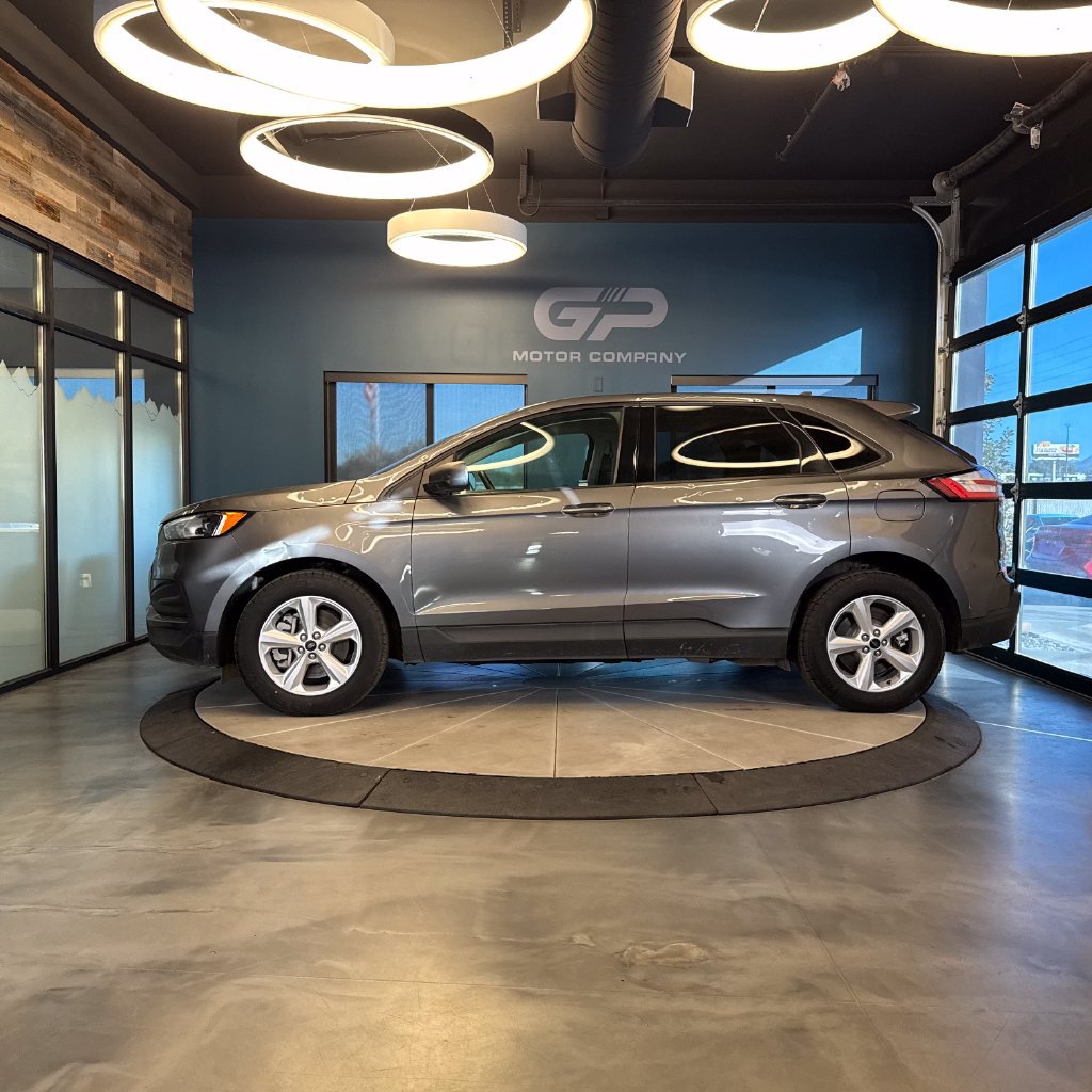 Used 2024 Ford Edge SE AWD/4WD image 6
