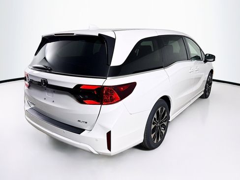New 2026 Honda Odyssey Elite image 35