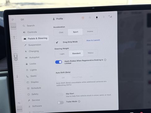 Used 2022 Tesla Model X image 76