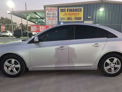 Used 2015 Chevrolet Cruze LT FWD image 36