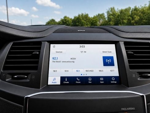 Used 2013 Lincoln MKS FWD image 13