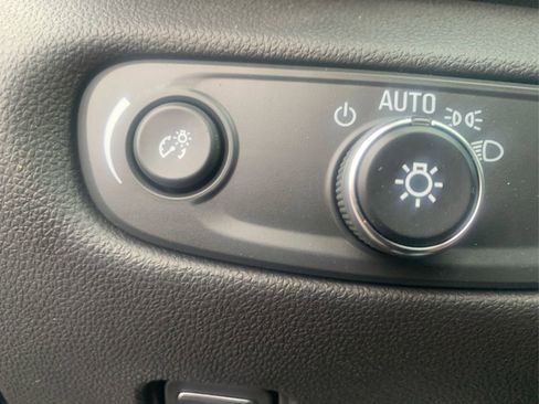 Used 2023 Chevrolet Blazer LT w/ Midnight/Sport Edition image 17