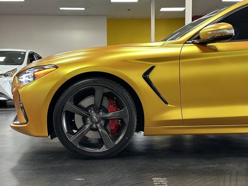 Used 2019 Genesis G70 3.3T Advanced w/ Sport Package image 13