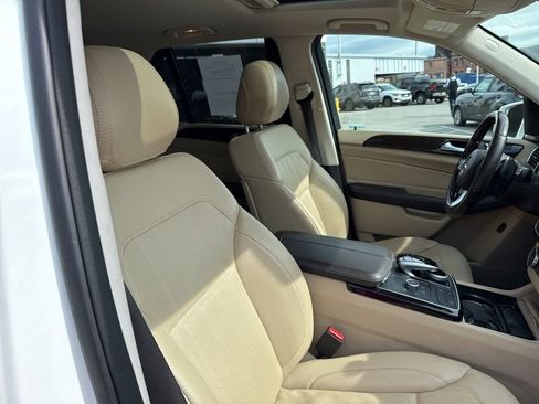 Used 2018 Mercedes-Benz GLE 350 4MATIC image 9