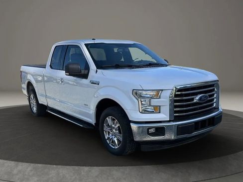 Used 2017 Ford F150 XLT w/ Equipment Group 301A Mid RWD image 19