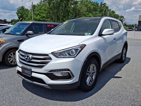 Used 2017 Hyundai Santa Fe Sport w/ 2.4L Tech Package 04 AWD/4WD image 2