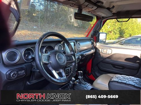 Used 2018 Jeep Wrangler Unlimited Rubicon w/ Dual Top Group image 5