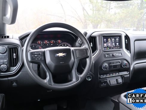 Certified 2024 Chevrolet Silverado 2500 Custom w/ Custom Value Package image 16