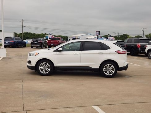 Used 2020 Ford Edge SEL w/ Convenience Package FWD image 4