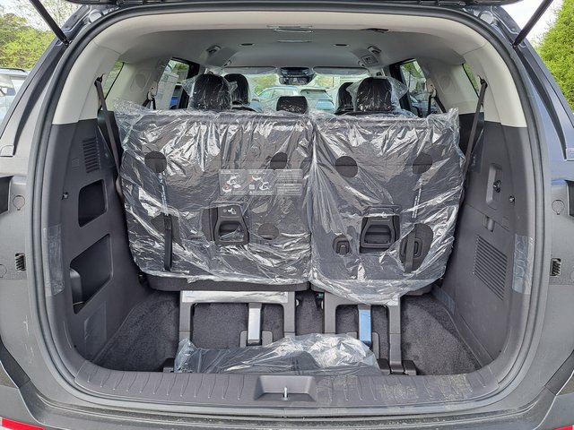 New 2026 Kia Carnival FWD image 14