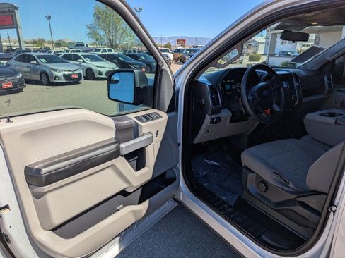 Used 2018 Ford F150 XLT image 8