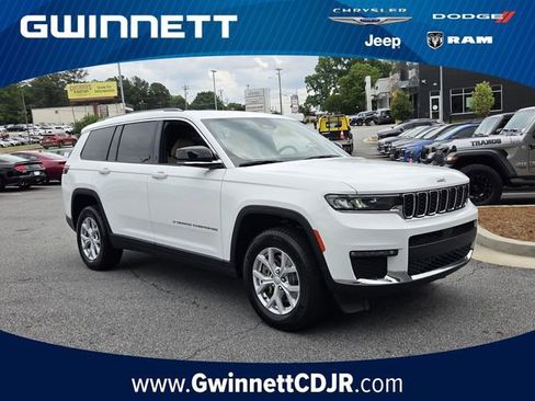 Used 2023 Jeep Grand Cherokee L Limited AWD/4WD image 1