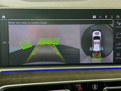 Used 2020 BMW X5 M50i w/ Executive Package image 23