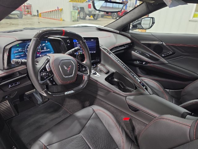 Used 2023 Chevrolet Corvette Z06 w/ Z07 Performance Package RWD image 9